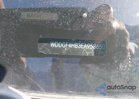 2014 Mercedes-Benz C 250 Sport from USA, damaged, VIN WDDGF4HB3EA958650